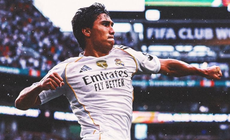 Gonzalo Garcia header from Trent cross (video)