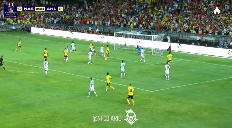 Watch: 40 years old Ronaldo doing a spectacular overhead kick